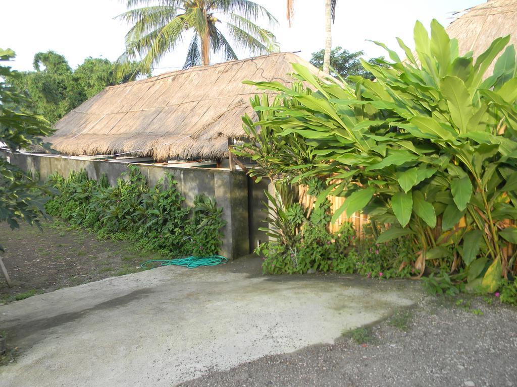 Rinjani Trails Hotel Senaru Exterior photo